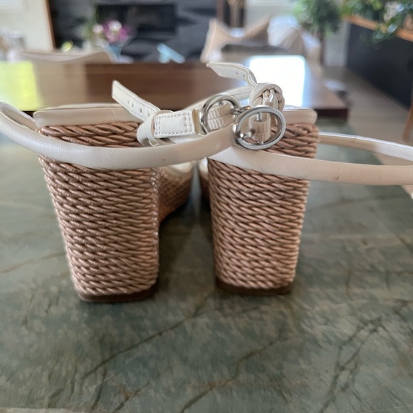 Marc Fisher White Wedge Sandals - Picture 4 of 6